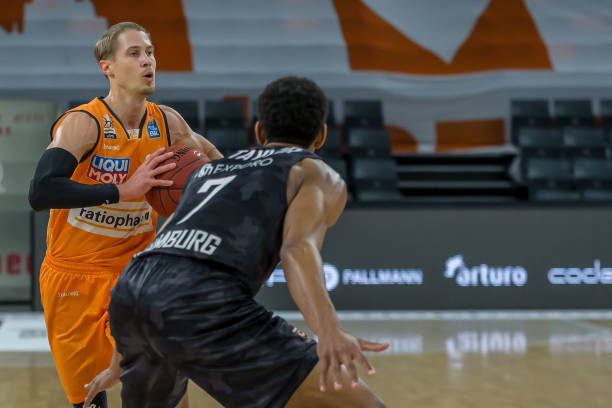 典锋霸的可 典锋霸的可