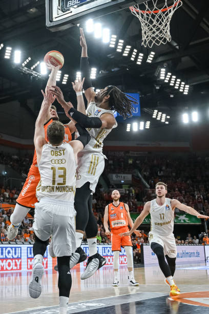 的勒布朗 的勒布朗